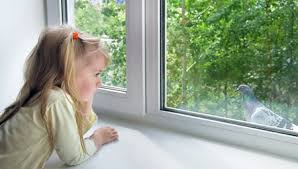 Как выбрать окна для детской комнаты